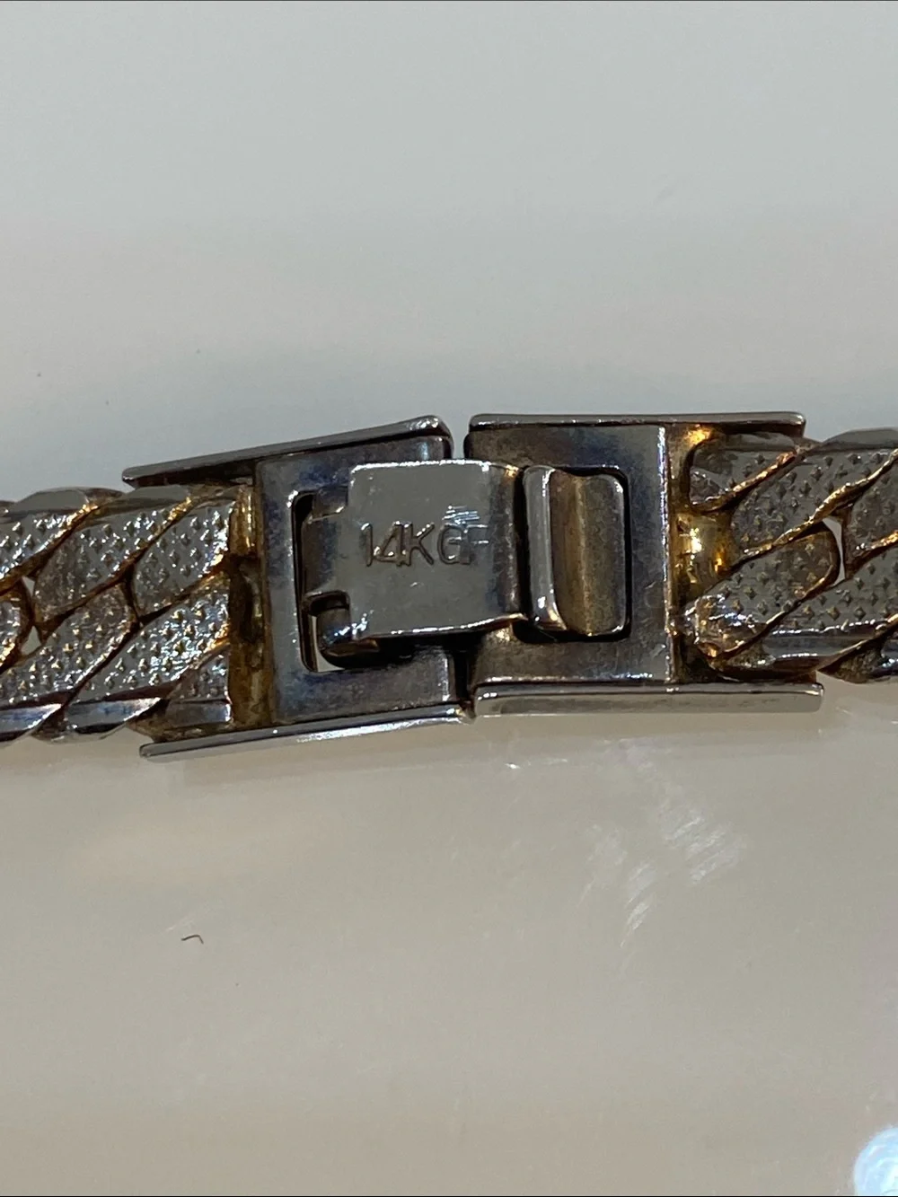 N/A gold tone